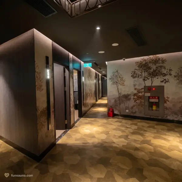 Mural corridor at Manhao Spa, Macau