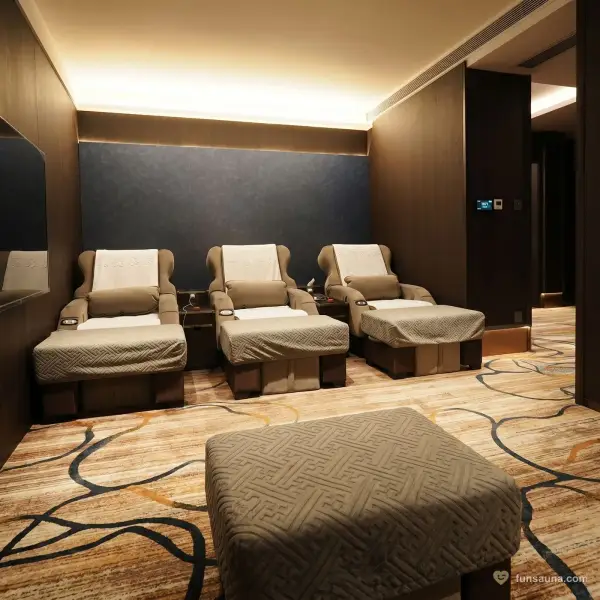 Massage chair room at Number Nine Spa, Macau