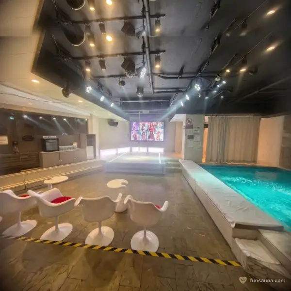 Selection show stage seating at Oceanic Royal Spa, Macau