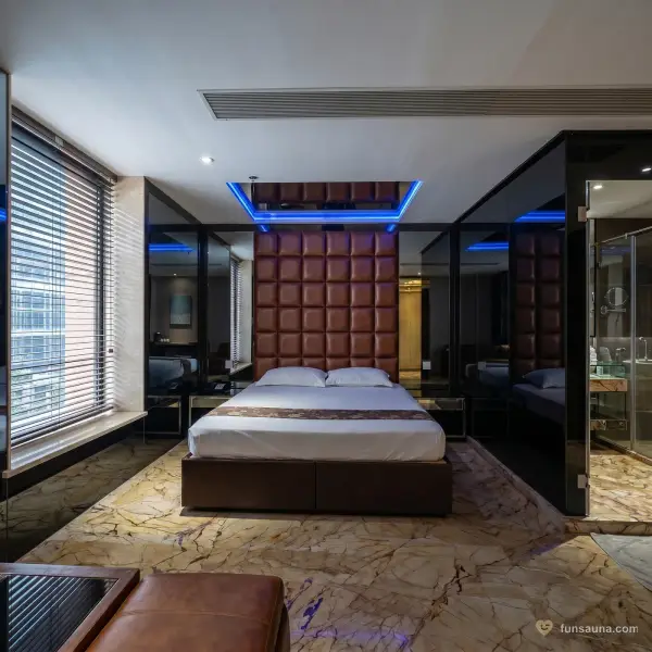 Leather headboard suite at The Excellent Sauna, Macau